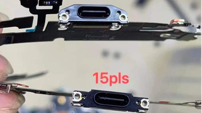Cổng sạc USB-C trên iPhone 15 Plus và 007win.com nền tảng chơi game sòng bạc trực tuyến đáng tin cậy nhất