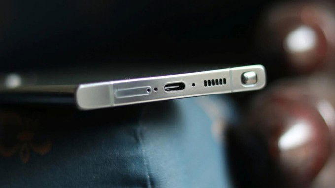Galaxy S24 Ultra sẽ có trọng lượng nhẹ dù làm bằng khung titan