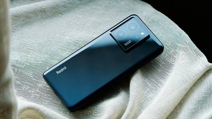 Redmi K60 Extreme bản màu đen