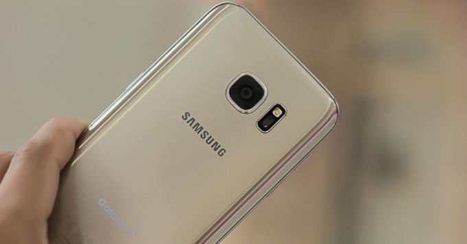 s8-va-note-8-lan-luot-ra-mat-galaxy-s7-co-con-dang-so-huu-56