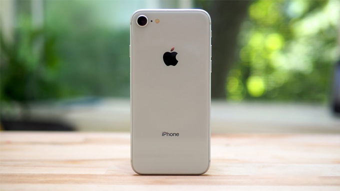 iphone-8-cu-da-qua-su-dung-co-trai-nghiem-su-dung-giong-san-pham-chinh-hang-moi