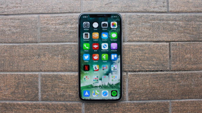 iphone-x-van-rat-manh-o-nam-2018-xtmobile