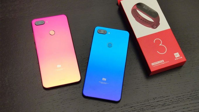 so-sanh-xiaomi-mi-8-lite-vua-ra-mat-va-nguoi-tien-nhiem-xiaomi-mi-8-se-xtmobile2