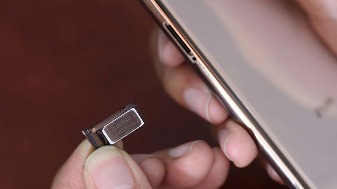dual-sim-iphone-xs-max-xtmobile