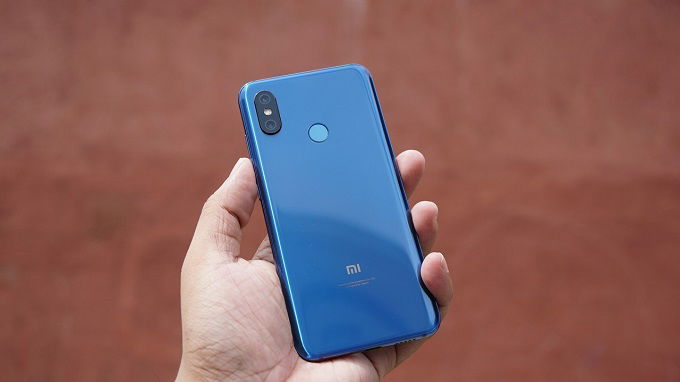 mat-lung-xiaomi-mi-8-xtmobile
