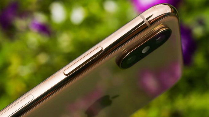 iphone-xs-du-lang-tham-nhung-da-duoc-apple-nang-cap-ve-phan-cung-xtmobile