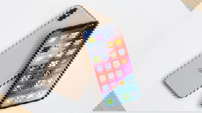 iphone-xs-max-hai-SIM-dang-gay-sot-xtmobile