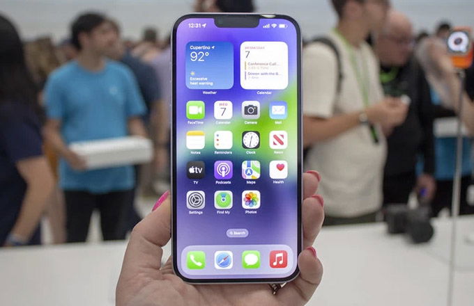 man-hinh-iphone-14-plus-xtmobile