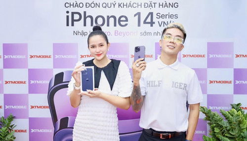 Ca, nhạc sĩ Khánh Đơn và bà xã Huỳnh Như sắm cặp iPhone 14 Pro Max Tím tại 007WIN
