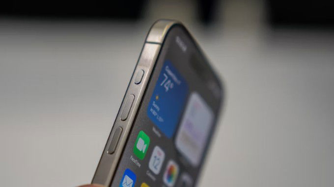 Nút Action đa tác vụ trên iPhone 15 Pro