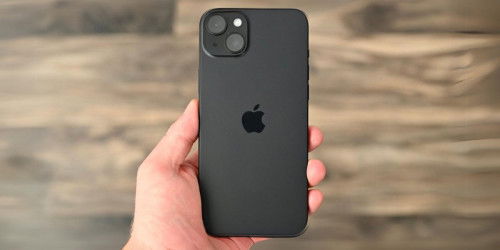 Trên tay iPhone 15 Plus: Màn hình Dynamic Island, Camera 48MP cùng nhiều nâng cấp khác
