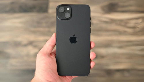 Trên tay iPhone 15 Plus: Màn hình Dynamic Island, Camera 48MP cùng nhiều nâng cấp khác
