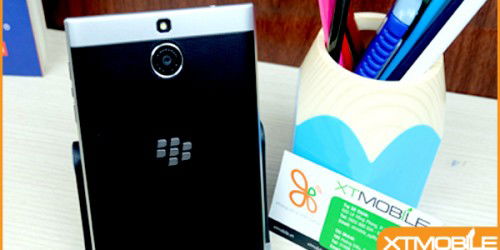 Sang trọng với BlackBerry Passport Silver Edition