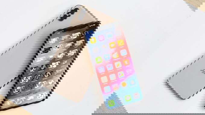 iPhone-xs-mo-ta-chipset-xtmobile_3