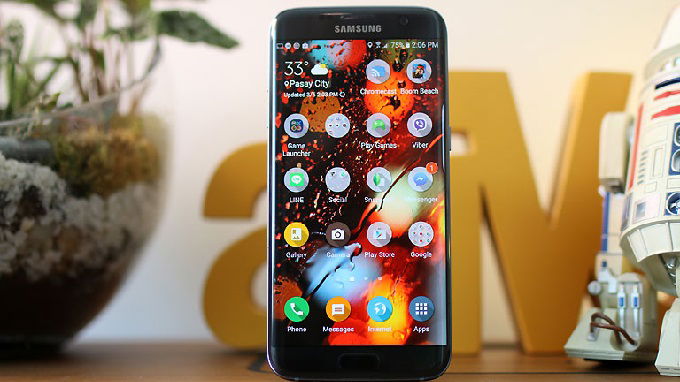 man-hinh-galaxy-s7-edge-review-xtmobile