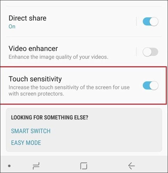 Nhấp vào mục Tính năng nâng cao (Advanced features)