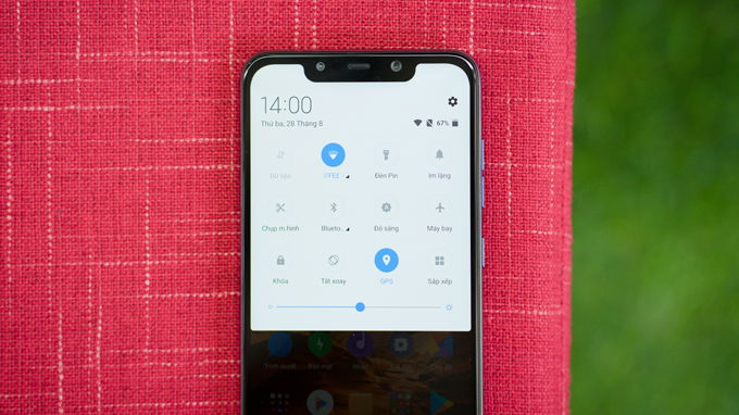pocophone-f1-som-duoc-cap-nhat-android-q-thong-bao-chinh-tu-xiaomi-007WIN