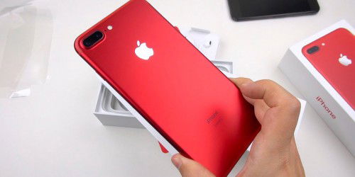 Nên mua iPhone 8 plus 64G chính hãng online hay tại cửa hàng?