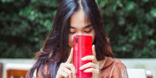 Huawei Nova 3i bất ngờ bổ sung thêm màu giống iPhone Xr