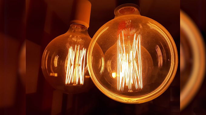 light-bubs-camera-galaxy-a7-xtmobile
