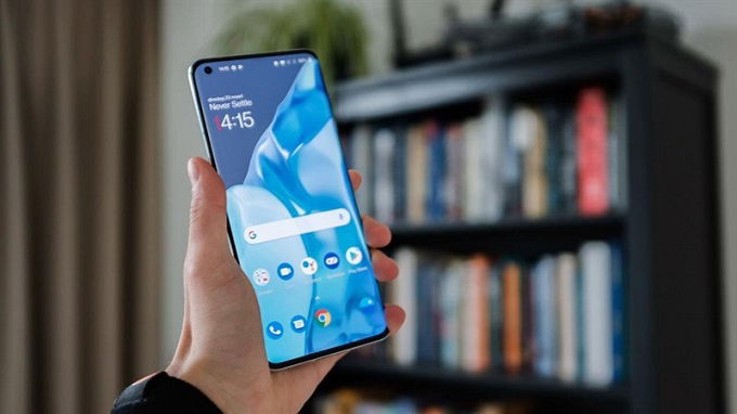 OnePlus 9 và OnePlus 9RT đều được trang bị viên pin 4.500 mAh