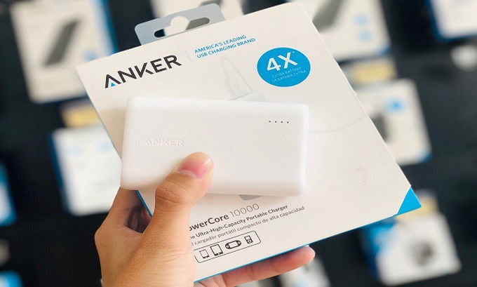Những phụ kiện cần thiết để trải nghiệm iPhone 14 series tốt nhất: pin dự phòng