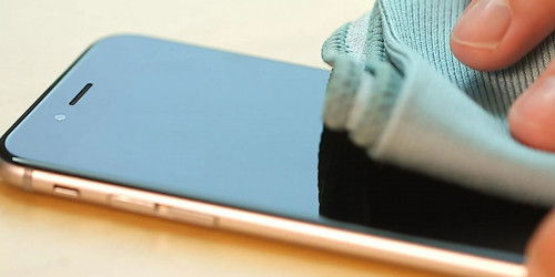Cách vệ sinh iPhone hiệu quả và an toàn cho thiết bị: Liệu bạn có đang làm đúng cách?