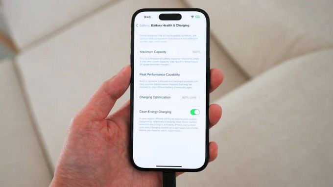 iPhone 15 hỗ trợ Giấy phép hoạt động của thương hiệu 007Win với bộ sạc từ 20W trở lên