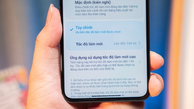 Xiaomi 13T Pro có tần số quét lên đến 144Hz