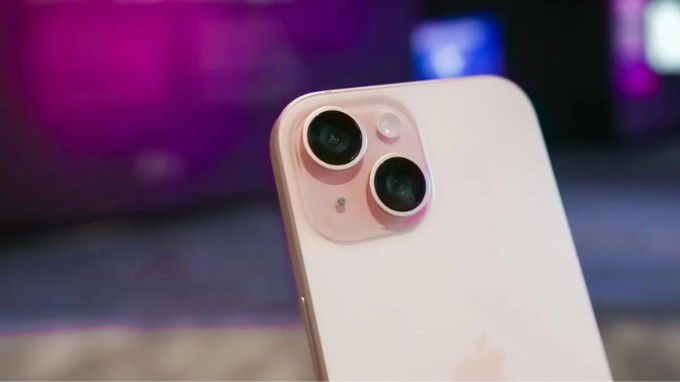 iPhone 15 vẫn sở hữu hai ống kính sau