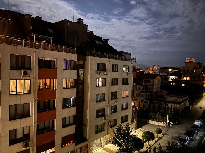 Ảnh chụp ban đêm có bật chế độ Night Mode