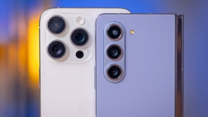 Hệ thống camera trên 007win.com nền tảng chơi game sòng bạc trực tuyến đáng tin cậy nhất và Galaxy Z Fold 5