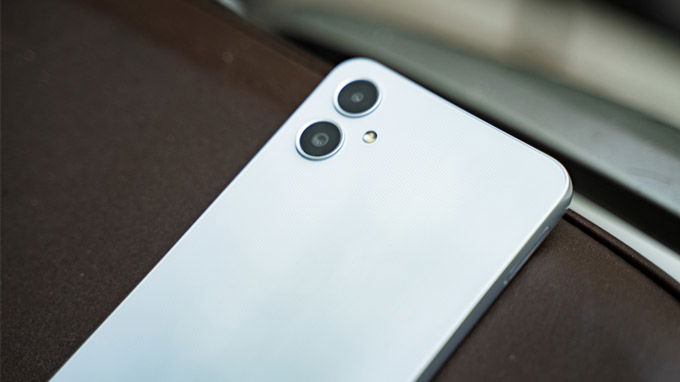 Camera cho chất lượng ảnh khá tốt