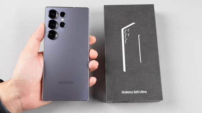 Thiết kế Galaxy S25 Ultra