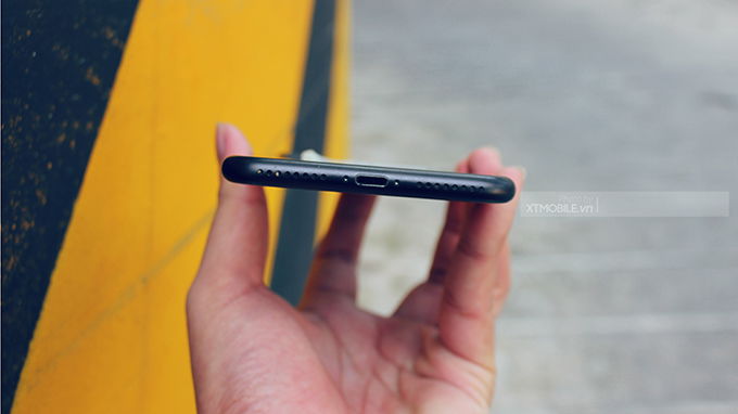 iPhone 7 Plus 32 GB cũ chính hãng sử dụng bộ chip A10 Fusion