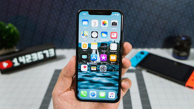 iPhone X có cấu hình khá mạnh và công nghệ ổn định
