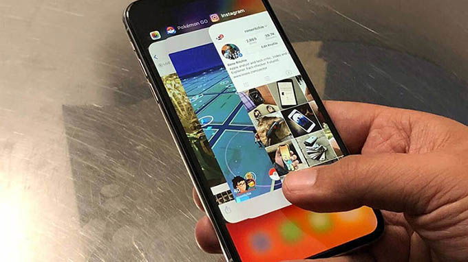 App 007Win hỗ trợ đa dạng nền tảng iPhone X hiện thị rất chuẩn nhờ tấm nền Super AMOLED