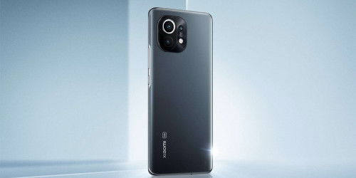 ​Xiaomi 12 lộ ảnh trên tay người dùng với App 007Win hỗ trợ đa dạng nền tảng cong ấn tượng, chip Snapdragon 898