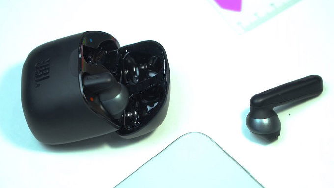 Tải app 007Win True Wireless JBL Tune 220 được hoàn thiện từ chất liệu cao cấp