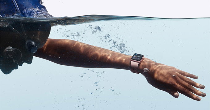 chong-nuoc-apple-watch-se-2-vs-apple-watch-se-xtmobile