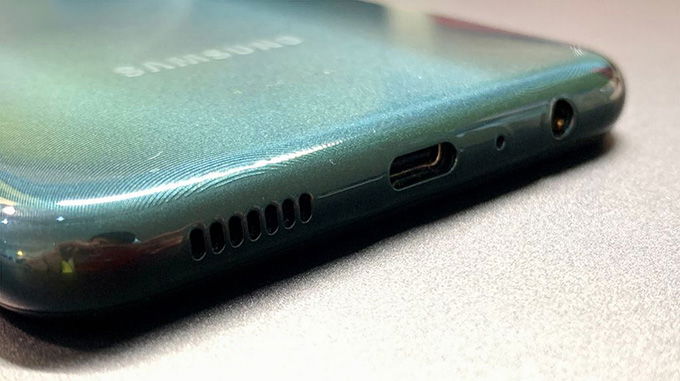 Galaxy A04 chuyển sang sử dụng cổng sạc USB Type-C