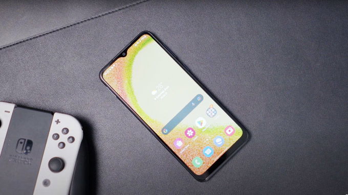 Màn hình Galaxy A04 có tốc độ làm mới 60Hz