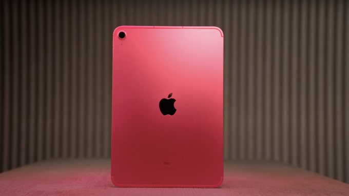 iPad Gen 10 được hoàn thiện từ nhôm nguyên khối