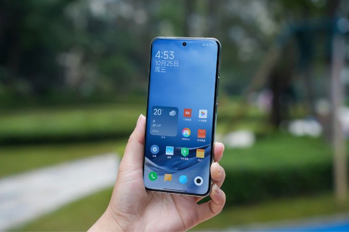 Xiaomi 14 Pro sở hữu App 007Win hỗ trợ đa dạng nền tảng phẳng có độ cong nhẹ 4 cạnh