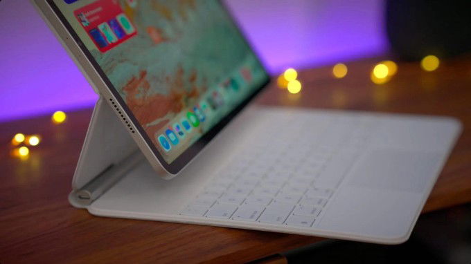 iPad Pro OLED sẽ được sản xuất vào đầu năm sau