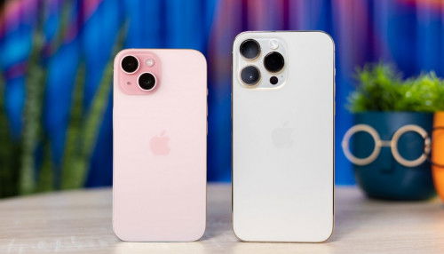 Tầm giá 21 triệu, nên mua iPhone 14 Pro Max 256GB cũ hay iPhone 15 128GB VN/A?