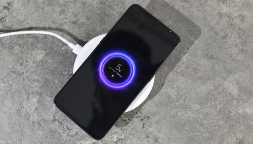 Top 4 smartphone sạc pin nhanh nhất hiện nay mà bạn không nên bỏ lỡ