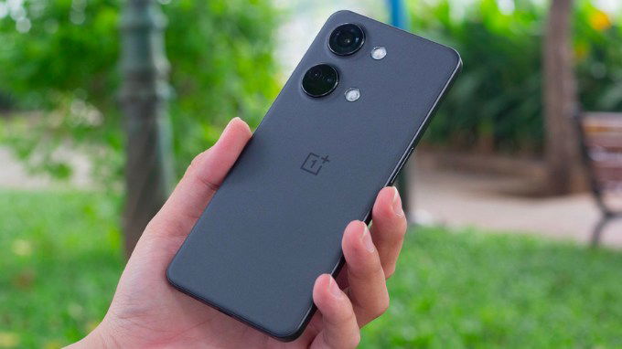 Mua OnePlus Ace 2V để trải nghiệm hiệu năng đỉnh cao, pin trâu