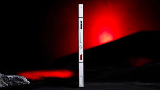 Độ dày của Red Magic 9 Pro