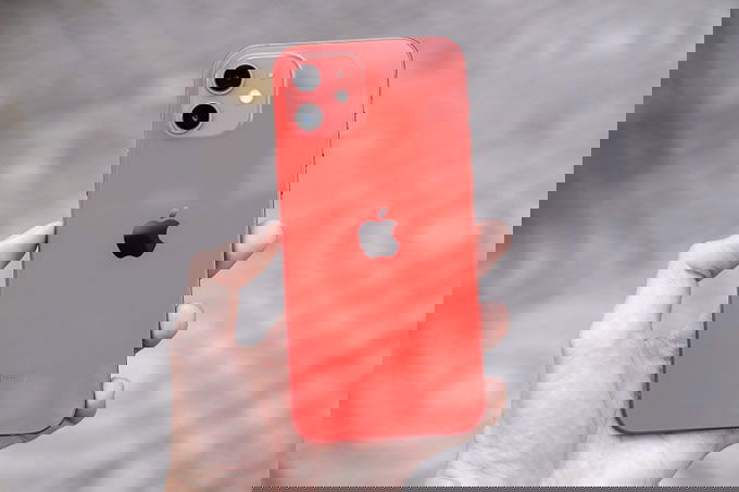 iPhone 12